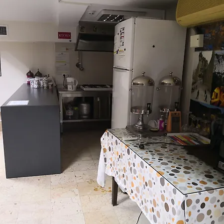 Elasophia Hotell 2*
