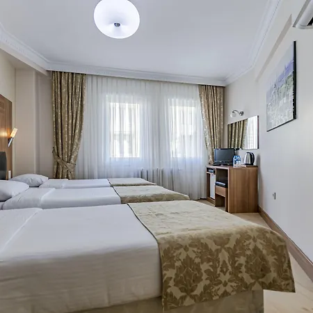 Elasophia Hotell 2*